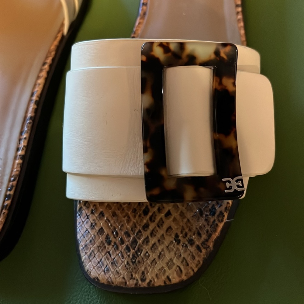 Sam Edelman Slides View 2